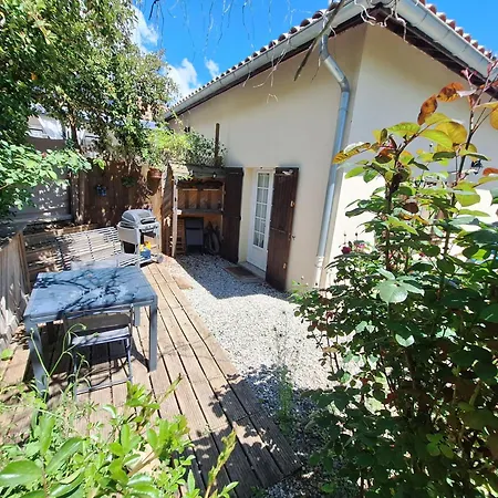 Le Boisnheur Apartment
